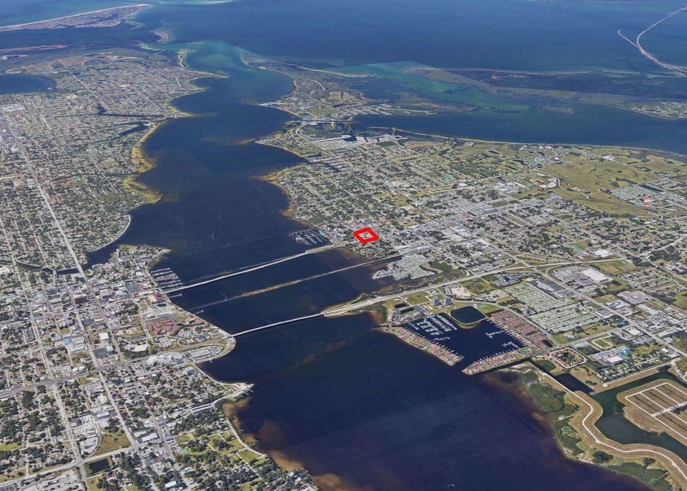 Thornton Site: 405 8th Ave W, Palmetto, FL 34221